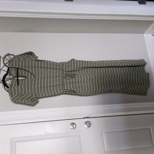 Old Navy striped shirtsleeve long pant romper/jumpsuit with pockets